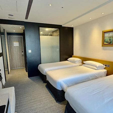 Royal Roi Hotel Taichung Exterior photo