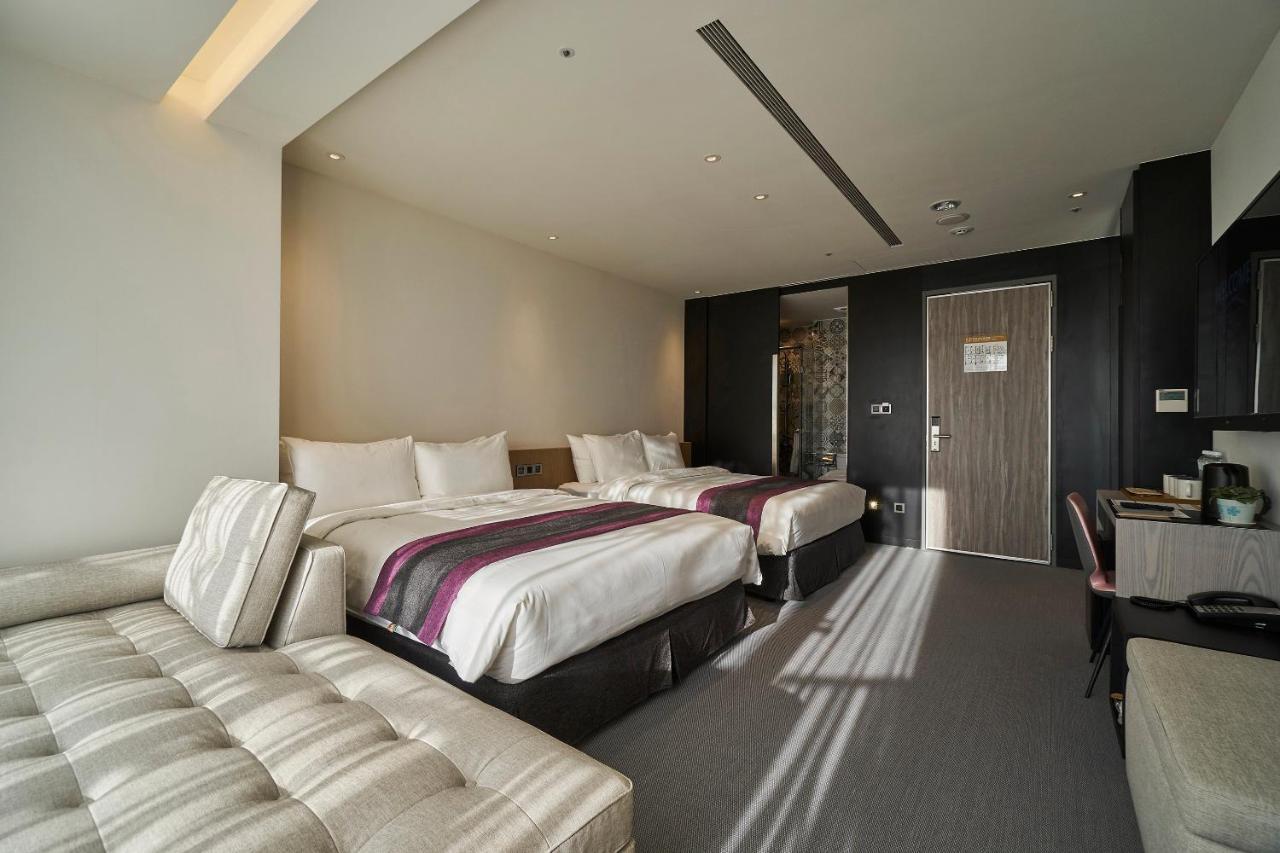 Royal Roi Hotel Taichung Exterior photo