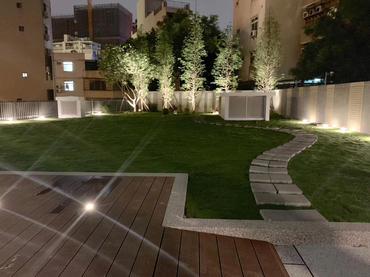 Royal Roi Hotel Taichung Exterior photo